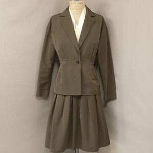 Avant Garde Styling Bronze Suit Canadian Lida Baday Silk Lnd Full Skirt w Jacket